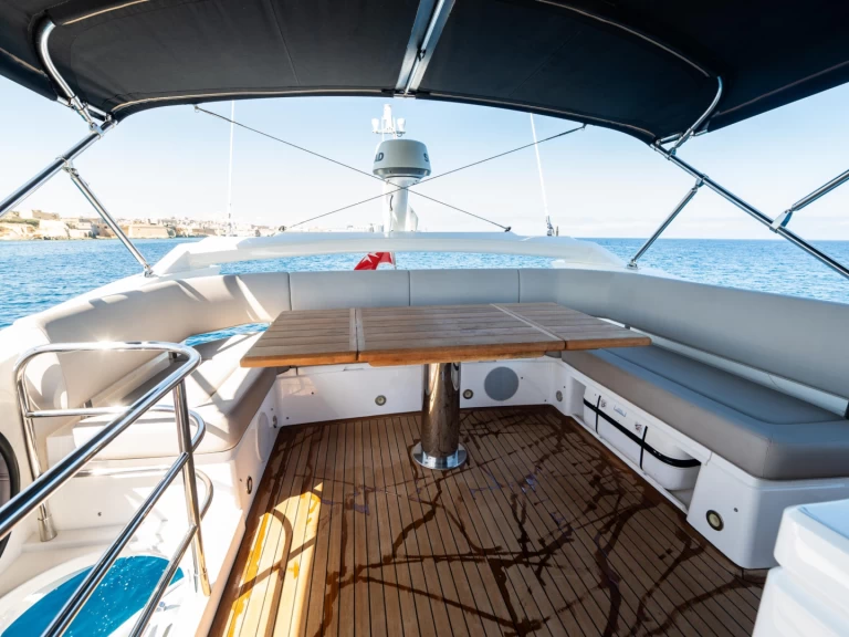 Location Yacht à San Ġiljan - Sunseeker Manhattan 52