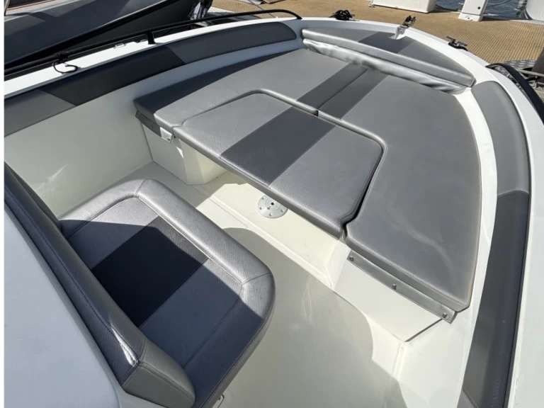 Louez un BMA BMA X199 à Arcachon