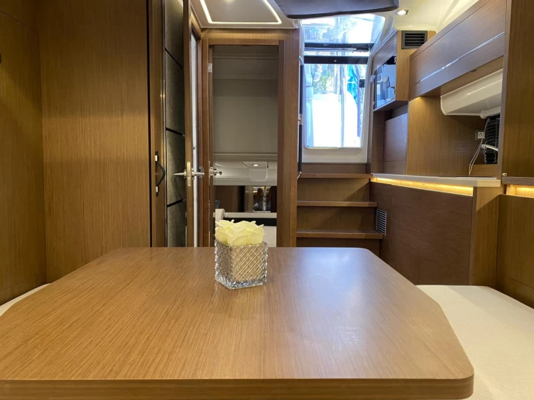 Bateau à moteur à louer à San Ġiljan au meilleur prix