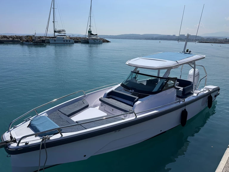 Louez un Axopar 29 Sun Top à Saint-Laurent-du-Var