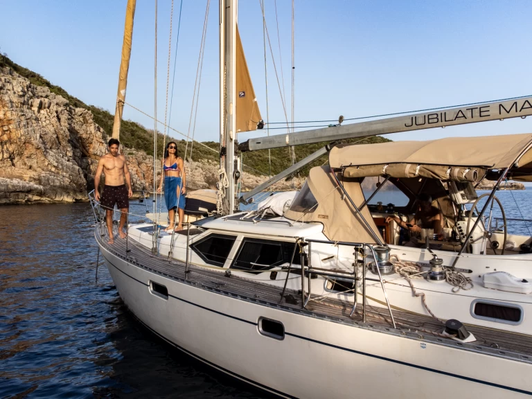 Louer Voilier avec ou sans skipper Oyster Marine à Porto San Paolo
