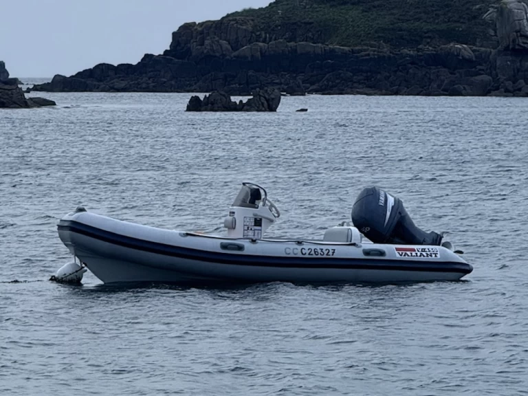 Location à Paimpol - Valiant Valiant 450 Sport sur SamBoat