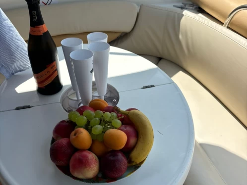 Location Bateau à moteur Cranchi avec permis