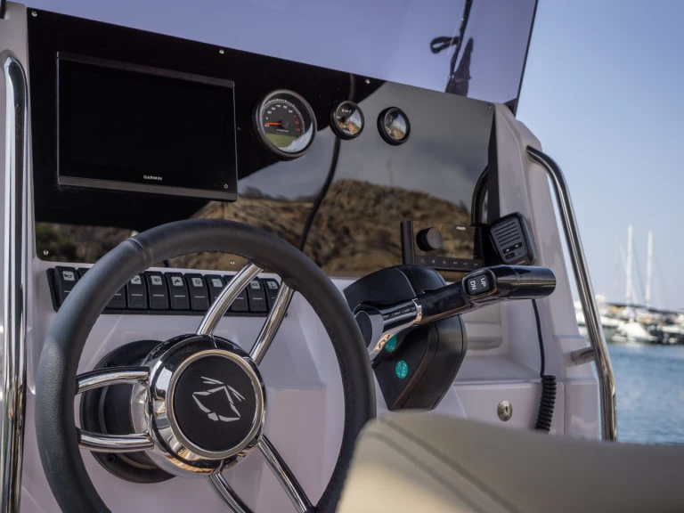 Louez un Italboats Predator 700P à Altea