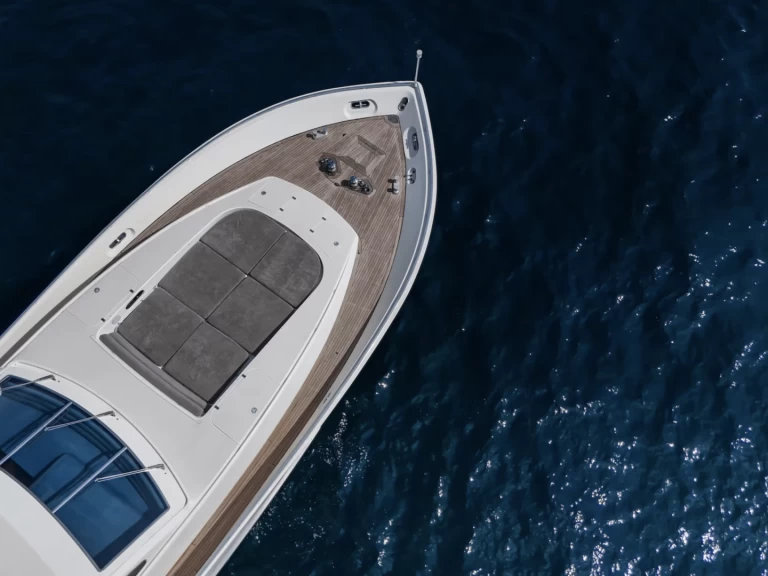 Yacht à louer à Golfe-Juan au meilleur prix