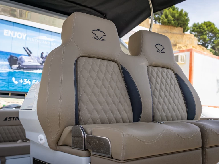 Location bateau Altea pas cher Stingher 28GT
