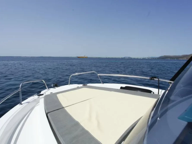 Louer Bateau à moteur avec ou sans skipper Marine Time à Port d'Alcudia