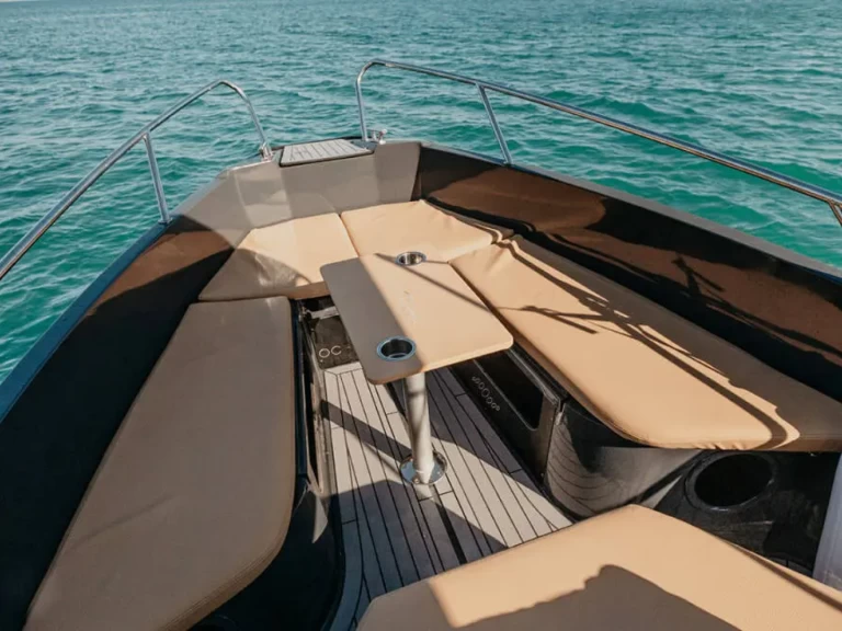 Louer Bateau à moteur avec ou sans skipper Oceanmaster à Port d'Alcudia