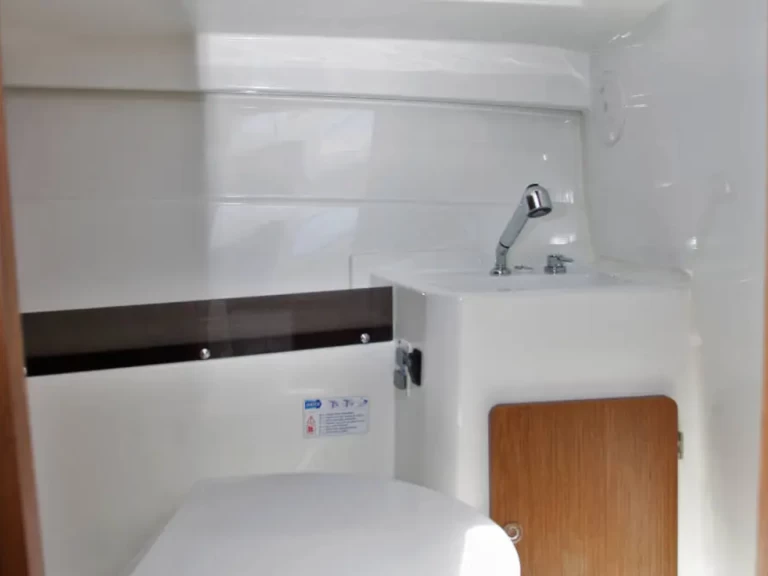 Bénéteau Antares 8 a louer à Port d'Alcudia