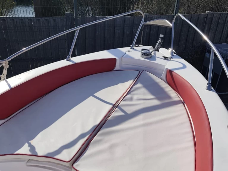 Location bateau Blumax 19 pro à Mandelieu-la-Napoule sur Samboat