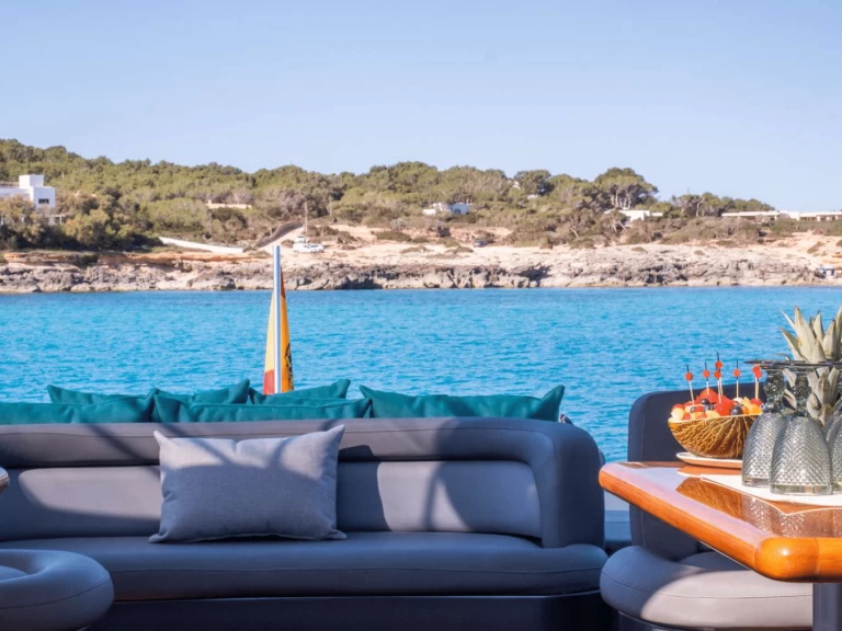 Location bateau Baia Panther 80 à Ibiza (Ville) sur Samboat