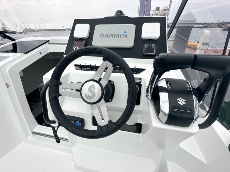 Location Bateau à moteur Bénéteau avec permis