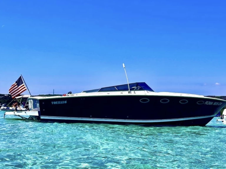 Location Bateau à moteur Tornado avec permis