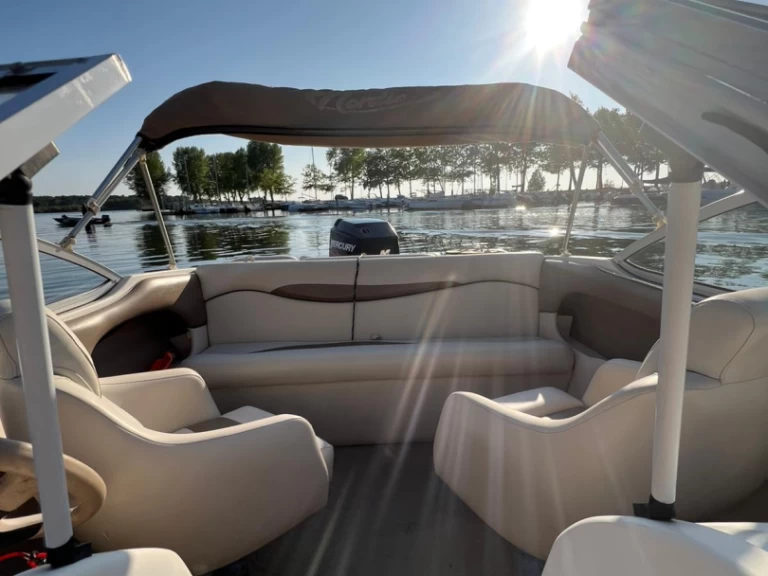 Location Bateau à moteur Nordic avec permis