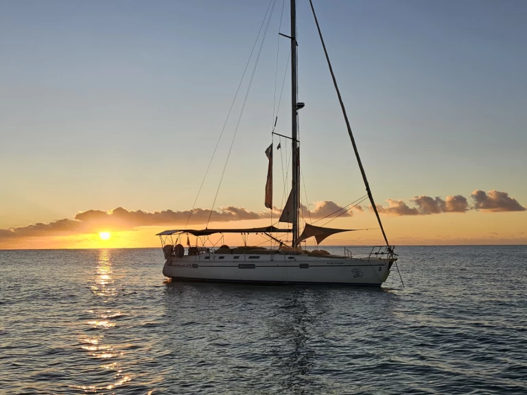 Voilier à louer à Santa Pola au meilleur prix
