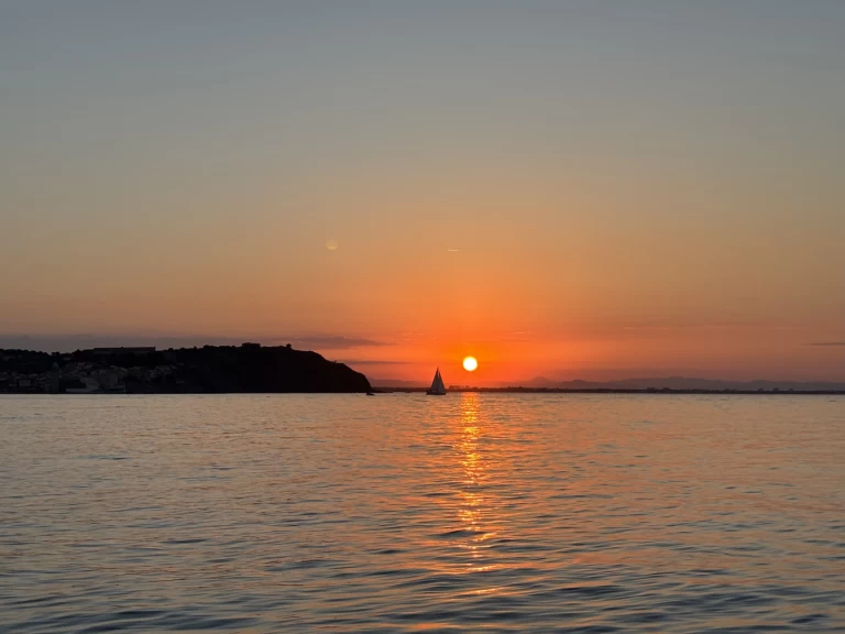 Louer Bateau à moteur avec ou sans skipper Clear à Argelès-sur-Mer