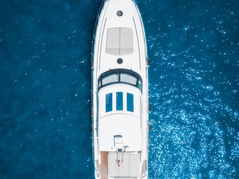 Princess Princess V58 a louer à Port Mahon