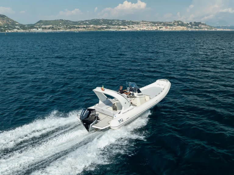 Nuova Jolly Prince 24 a louer à Portisco