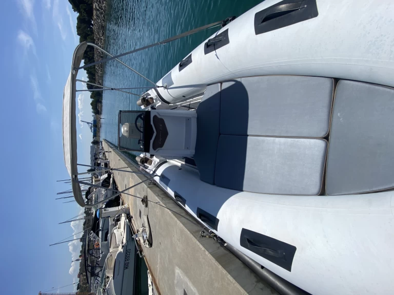 Location Semi-rigide à Marseille - Ranieri Cayman 21 Sport