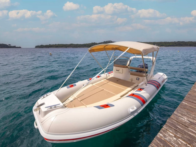 Location bateau Barracuda Yachts Barracuda 530 à Crikvenica sur Samboat