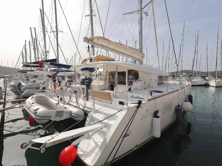 Location Catamaran à Pula - Lagoon Lagoon 400