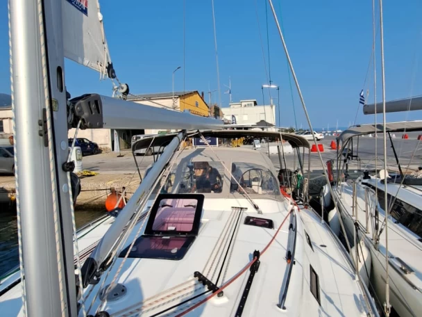 Louez un Bavaria Cruiser 40 à Volos