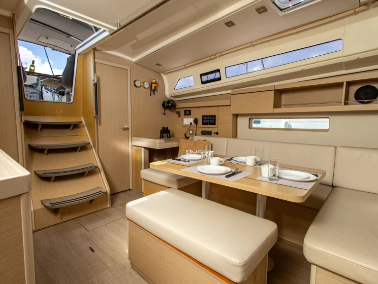 Voilier à louer à Páleros au meilleur prix