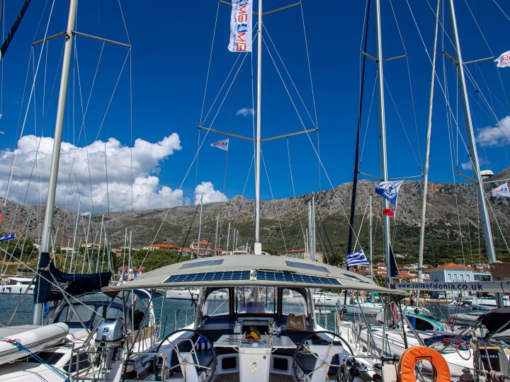 Location bateau Lefkáda pas cher Oceanis 51.1