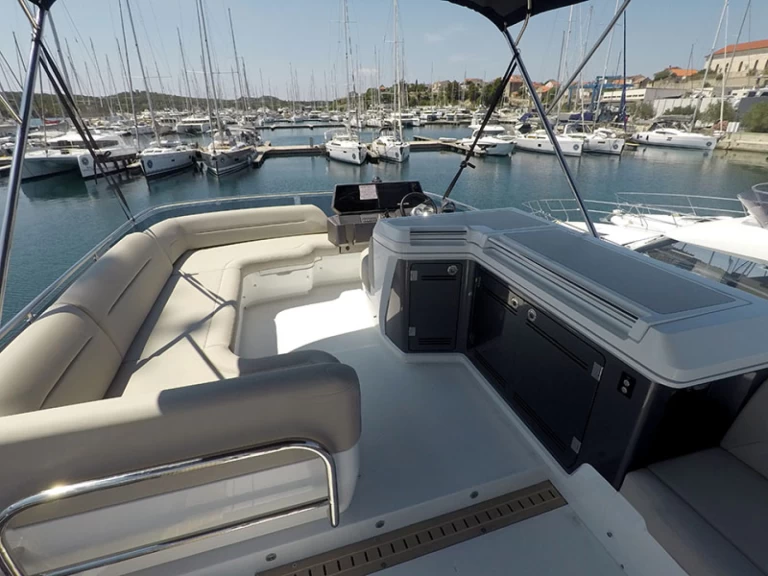 Location à Sibenik - Galeon Galeon 480 Fly sur SamBoat