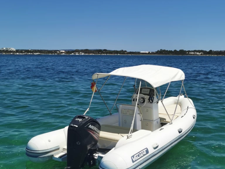 Valiant DR 600 a louer à La Savina