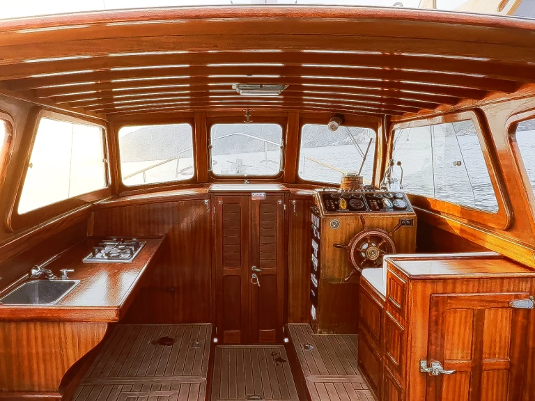 Louer Bateau à moteur avec ou sans skipper G.i.a.m Rapallo à Bocca di Magra