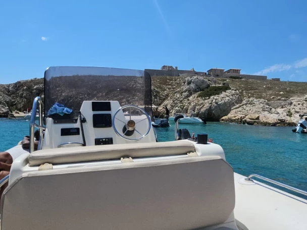 Location Semi-rigide Zodiac avec permis