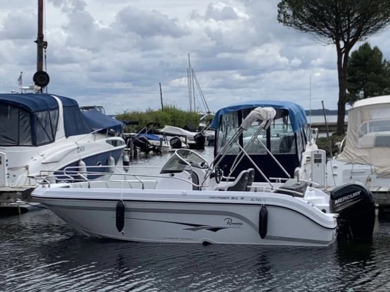 Location à Biscarrosse - Ranieri  Voyager 21S sur SamBoat