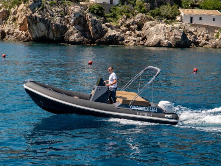 Location bateau Castellammare del Golfo pas cher Nesis 580