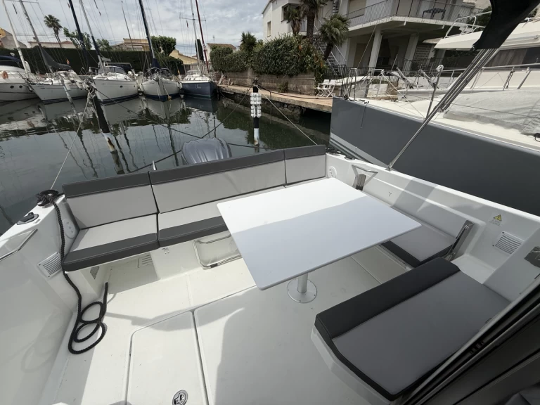 Location bateau Empuriabrava pas cher Merry Fisher 795 Series2