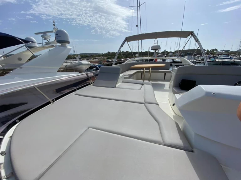 Yacht à louer à Capo d'Orlando au meilleur prix