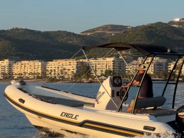 Location bateau Eagle Eagle 1 à Gjiri i Vlorës sur Samboat
