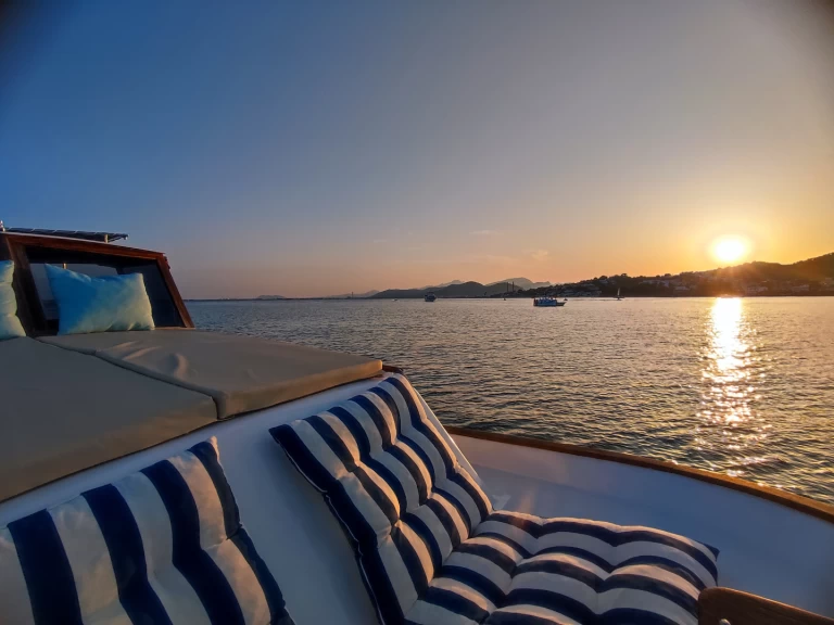 Location Bateau à moteur à Port d'Alcudia - Copino 44