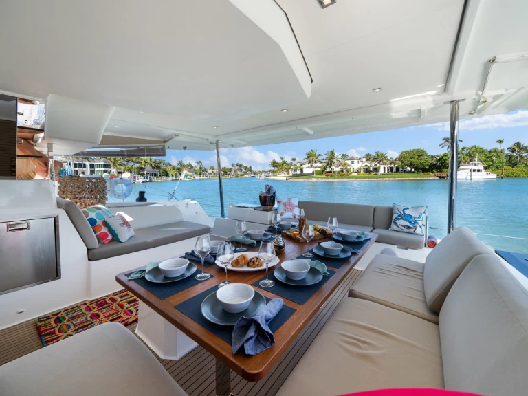 Louer Catamaran avec ou sans skipper Fountaine Pajot à Marsh Harbour