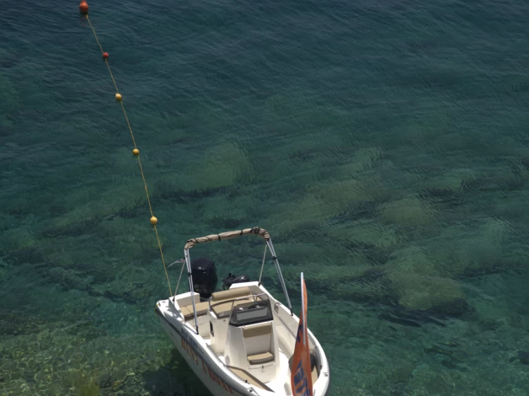 Bateau à moteur à louer à Héraklion au meilleur prix