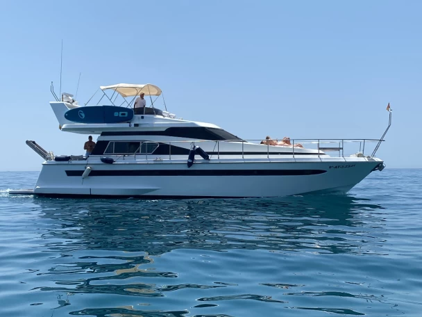 Bateau à moteur à louer à Marbella au meilleur prix