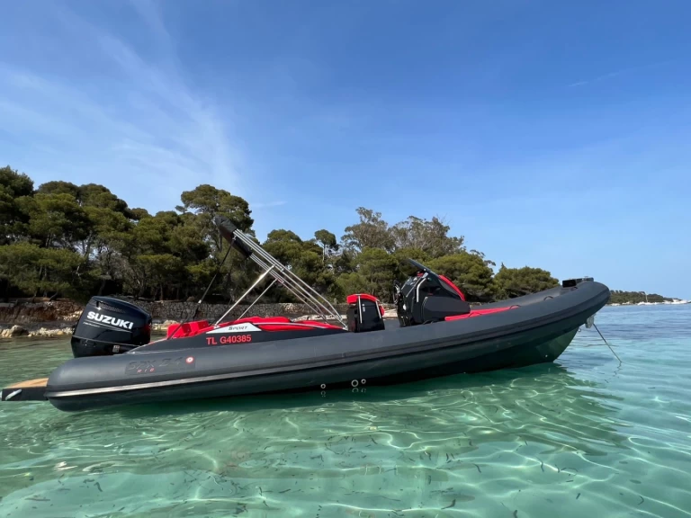 Location à Saint-Raphaël - SPX RIB 24 DINETTE sur SamBoat