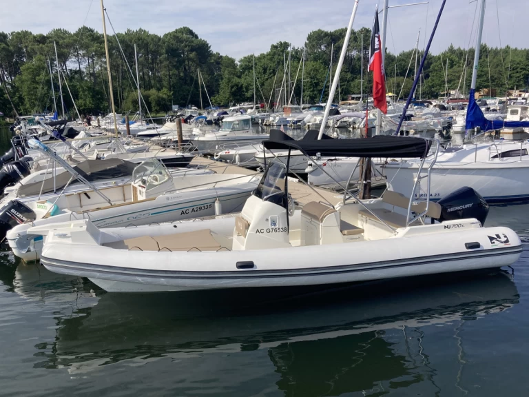 Louez un Nuova Jolly NJ 700 XL à Sanguinet