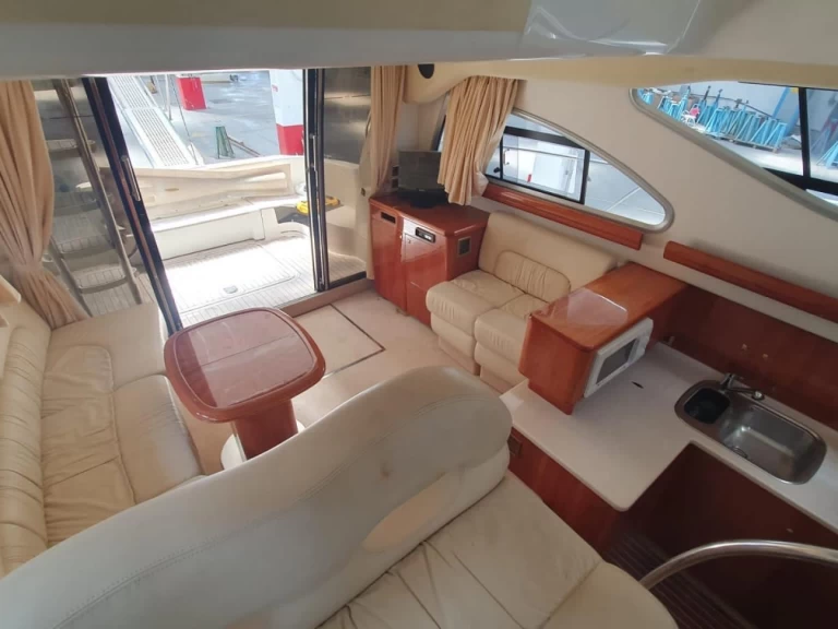 Location à Nettuno - Cranchi Atlantique 40 Fly sur SamBoat