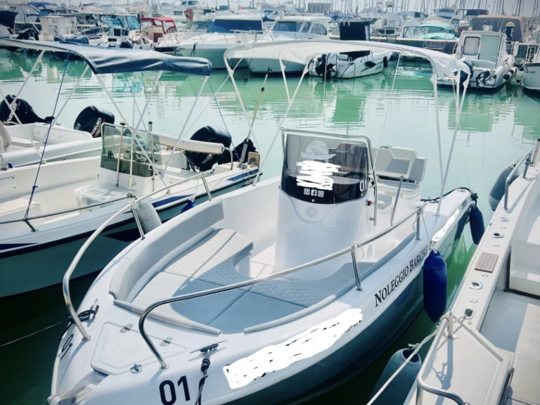 Buonomo Marine Mariel 560 a louer à Senigallia