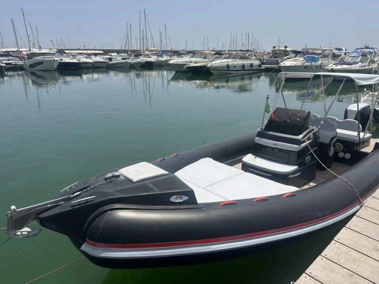 IAVARONE 26  a louer à Port de Salerne