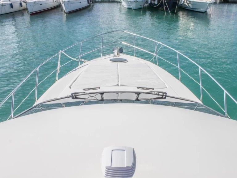 Location Bateau à moteur Princess avec permis