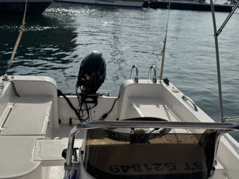 Location bateau Dipol D-450 à Marseille sur Samboat