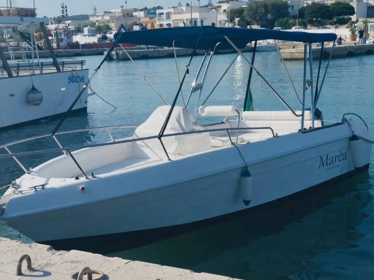 Location à Torre Vado - Marinello Eden 18 sur SamBoat