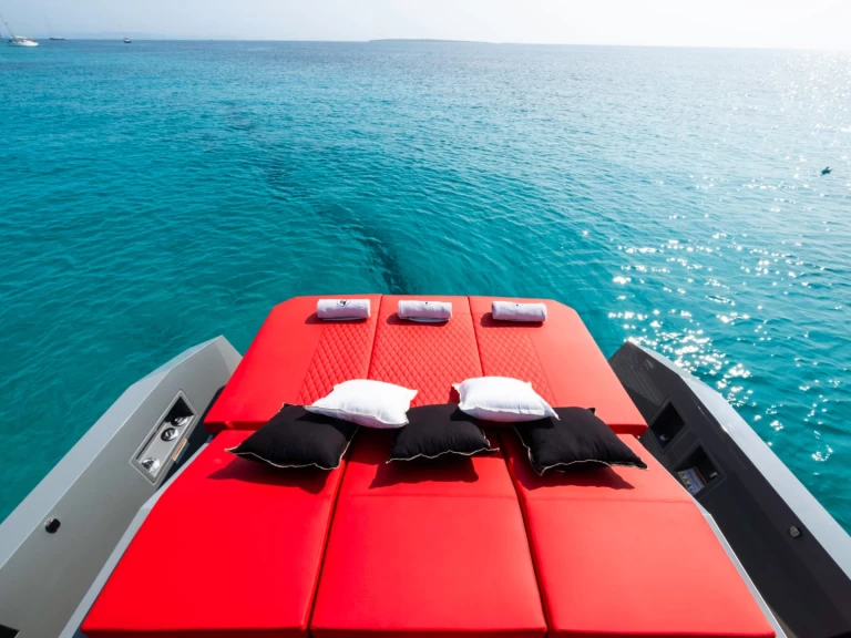 Louer Bateau à moteur avec ou sans skipper De Antonio à Ibiza (Ville)